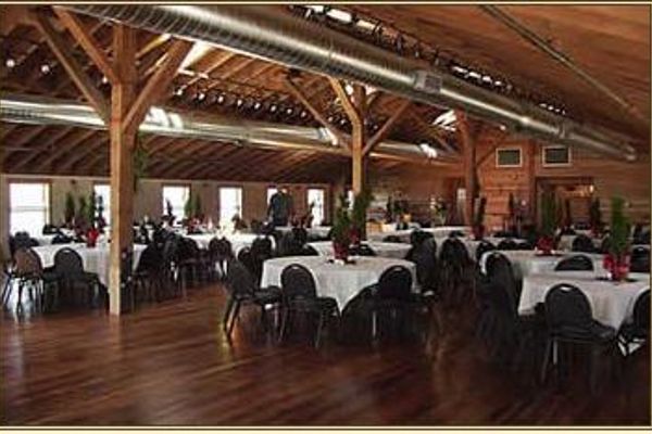 CANNERY PIER HOTEL & SPA (Astoria)